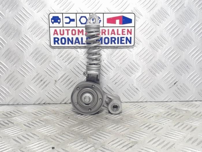Usados Rodillo tensor correa múltiple Opel Mokka/Mokka X 1.4 Turbo 16V 4x2 Precio € 39,00 Norma de margen ofrecido por Automaterialen Ronald Morien B.V.