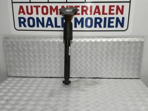 Used Rear shock absorber, left BMW 3 serie Touring (F31) 318i 1.5 TwinPower Turbo 12V Price € 49,00 Margin scheme offered by Automaterialen Ronald Morien B.V.