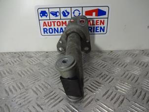 Used Front bumper bracket, right Audi A6 Price € 20,00 Margin scheme offered by Automaterialen Ronald Morien B.V.