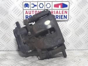 Begagnade Bakre bromsok, vänster Audi S5 Limousine (FU2) 2.0 TFSI 16V Pris € 49,00 Marginaltabell erbjuds av Automaterialen Ronald Morien B.V.