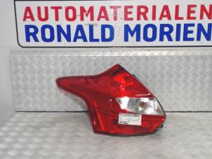 Used Taillight, left Ford Focus 3 Price € 125,00 Margin scheme offered by Automaterialen Ronald Morien B.V.