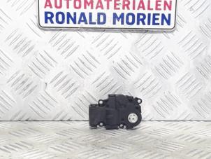 Gebrauchte Heizventil Motor Volvo V60 I (FW/GW) 2.0 T4 16V Preis € 25,00 Margenregelung angeboten von Automaterialen Ronald Morien B.V.