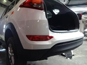 Gebrauchte Stoßstange hinten Hyundai Tucson (TL) 1.6 GDi 16V 2WD Preis € 249,00 Margenregelung angeboten von Automaterialen Ronald Morien B.V.