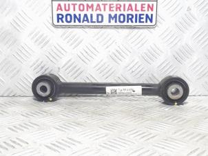 Begagnade Bakre undre gaffelben, vänster Hyundai Tucson (TL) 1.6 GDi 16V 2WD Pris € 35,00 Marginaltabell erbjuds av Automaterialen Ronald Morien B.V.