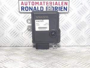 Used Automatic gearbox computer Volvo V40 (MV) 1.5 T3 16V Geartronic Price € 195,00 Margin scheme offered by Automaterialen Ronald Morien B.V.