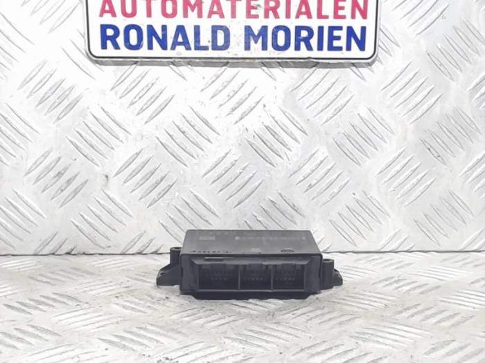 Gebrauchte PDC Modul Audi S4 Avant (B8) S4 3.0 TFSI V6 24V Preis € 45,00 Margenregelung angeboten von Automaterialen Ronald Morien B.V.