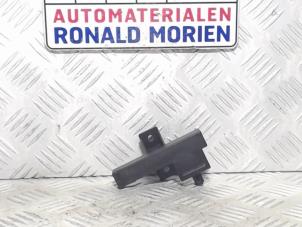 Używane Antena Audi S4 Avant (B8) 3.0 TFSI V6 24V Cena € 10,00 Procedura marży oferowane przez Automaterialen Ronald Morien B.V.