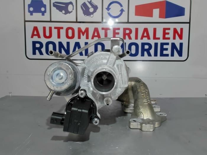 Turbo from a Renault Scénic IV (RFAJ) 1.2 TCE 115 16V 2017