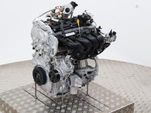 Neue Motor Renault Espace Preis € 2.117,50 Mit Mehrwertsteuer angeboten von Automaterialen Ronald Morien B.V.