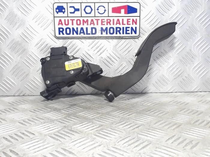 Begagnade Gaspedalsensor Audi A6 Quattro (C5) 2.7 T 30V Pris € 9,99 Marginaltabell erbjuds av Automaterialen Ronald Morien B.V.
