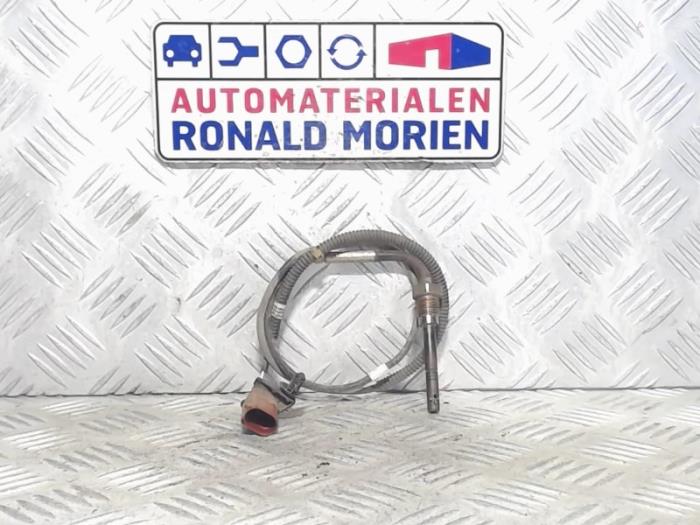 Usagé Sensor température d’échappement Volkswagen Crafter 2.0 TDI Prix € 35,00 Règlement à la marge proposé par Automaterialen Ronald Morien B.V.