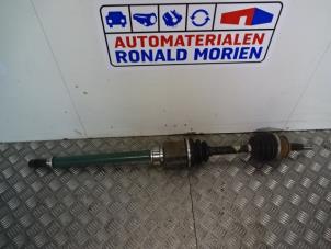 Used Front drive shaft, right Nissan X-Trail (T32) 2.0 dCi All Mode Price € 195,00 Margin scheme offered by Automaterialen Ronald Morien B.V.