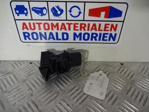 Używane Elektroniczna stacyjka Volvo V40 (MV) 1.5 T3 16V Geartronic Cena € 45,00 Procedura marży oferowane przez Automaterialen Ronald Morien B.V.