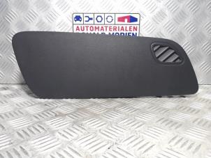 Usagé Airbag droite (tableau de bord) Volkswagen Polo V (6R) 1.6 TDI 16V 90 Prix € 59,00 Règlement à la marge proposé par Automaterialen Ronald Morien B.V.