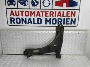 Usagé Bras de suspension avant gauche Ford Transit Prix € 69,00 Règlement à la marge proposé par Automaterialen Ronald Morien B.V.