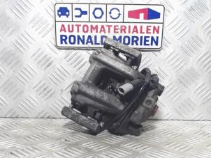 Used Rear brake calliper, right BMW 2 serie (F22) 218i 1.5 TwinPower Turbo 12V Price € 35,00 Margin scheme offered by Automaterialen Ronald Morien B.V.