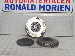 Used Clutch kit (complete) BMW 2 serie (F22) 218i 1.5 TwinPower Turbo 12V Price € 345,00 Margin scheme offered by Automaterialen Ronald Morien B.V.