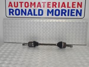 Usagé Arbre de transmission avant gauche Ford Ka II 1.2 Prix € 35,00 Règlement à la marge proposé par Automaterialen Ronald Morien B.V.