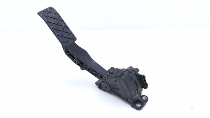 Gebrauchte Gaspedalposition Sensor Volkswagen Transporter T5 2.5 TDi PF Preis € 9,95 Margenregelung angeboten von Automaterialen Ronald Morien B.V.