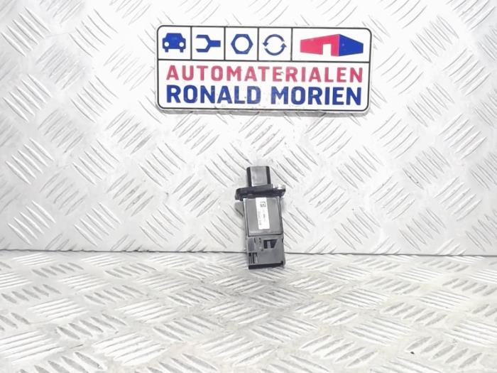 Gebrauchte Luftmassenmesser Ford Transit Connect 1.8 TDCi 90 DPF Preis € 12,40 Margenregelung angeboten von Automaterialen Ronald Morien B.V.