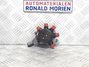 Used Fuel distributor Ford Transit Connect 1.8 TDCi 90 DPF Price € 95,00 Margin scheme offered by Automaterialen Ronald Morien B.V.