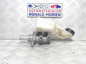 Used Master cylinder Ford Focus 3 Wagon 1.0 Ti-VCT EcoBoost 12V 100 Price € 35,00 Margin scheme offered by Automaterialen Ronald Morien B.V.
