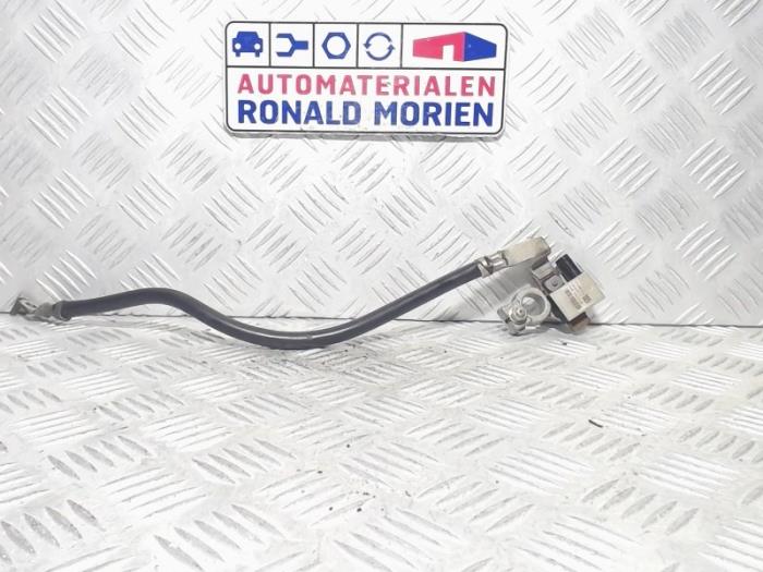 Usagé Divers Ford Focus 3 Wagon 1.0 Ti-VCT EcoBoost 12V 100 Prix € 25,00 Règlement à la marge proposé par Automaterialen Ronald Morien B.V.
