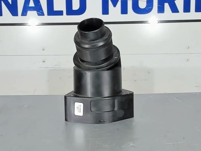 New Turbo pipe Volkswagen Passat (3G2) 1.6 TDI 16V Price € 42,35 Inclusive VAT offered by Automaterialen Ronald Morien B.V.