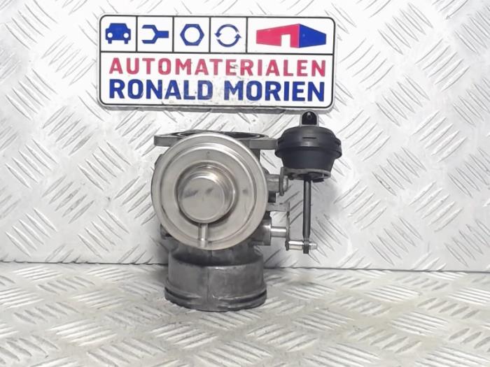Gebrauchte AGR Ventil Volkswagen Transporter T5 1.9 TDi Preis € 49,00 Margenregelung angeboten von Automaterialen Ronald Morien B.V.