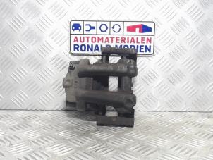 Used Rear brake calliper, right BMW 3 serie Touring (F31) 318i 1.5 TwinPower Turbo 12V Price € 49,00 Margin scheme offered by Automaterialen Ronald Morien B.V.