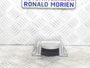 Używane Modul poduszki powietrznej BMW 3 serie Touring (F31) 318i 1.5 TwinPower Turbo 12V Cena € 245,00 Procedura marży oferowane przez Automaterialen Ronald Morien B.V.