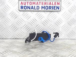 Usados Sensor de alarma Opel Astra Precio € 45,00 Norma de margen ofrecido por Automaterialen Ronald Morien B.V.