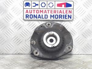 Usagé Palier barre amortisseur externe droit Opel Astra Prix € 25,00 Règlement à la marge proposé par Automaterialen Ronald Morien B.V.