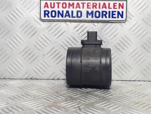 Gebrauchte Luftmassenmesser Iveco Daily Preis € 20,00 Margenregelung angeboten von Automaterialen Ronald Morien B.V.