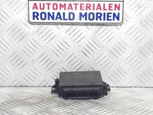 Usados Módulo PDC Renault Master IV (FV) Precio € 75,00 Norma de margen ofrecido por Automaterialen Ronald Morien B.V.
