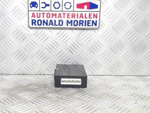 Gebrauchte Zentralverriegelung Modul Renault Master IV (FV) Preis € 95,00 Margenregelung angeboten von Automaterialen Ronald Morien B.V.