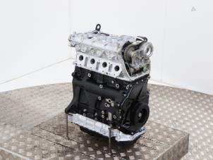 Engine from a Volkswagen Golf V Variant (1K5) 2.0 GTI 16V 2009