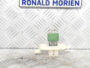 Used Heater resistor Ford B-Max (JK8) Price € 10,00 Margin scheme offered by Automaterialen Ronald Morien B.V.