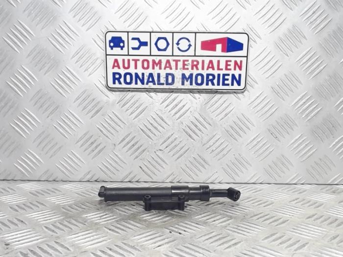 Headlight washer Volvo XC60 I 2.4 D5 20V 220 AWD - 31416219 VOLVO