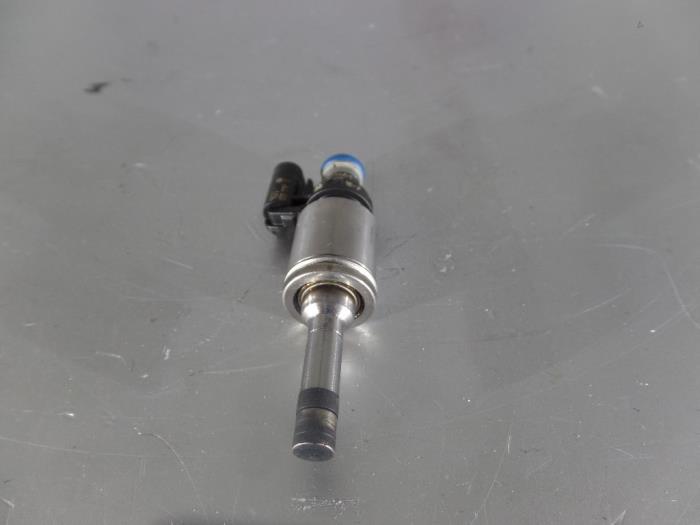 Injektor (Benzineinspritzung) van een Ford Focus 3 1.0 Ti-VCT EcoBoost 12V 125 2014