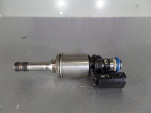Used Injector (petrol injection) Ford Focus 3 1.0 Ti-VCT EcoBoost 12V 125 Price € 35,00 Margin scheme offered by Automaterialen Ronald Morien B.V.