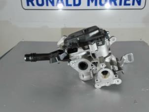 Used EGR valve Peugeot 3008 II (M4/MC/MJ/MR) 1.6 BlueHDi 120 Price € 75,00 Margin scheme offered by Automaterialen Ronald Morien B.V.