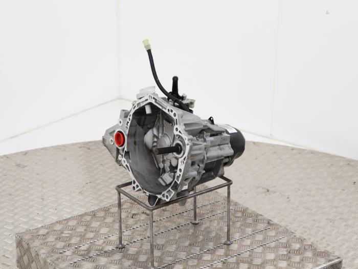 Gebrauchte Getriebe Dacia Sandero II 1.0 Sce 12V Preis € 600,00 Margenregelung angeboten von Automaterialen Ronald Morien B.V.