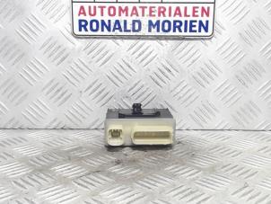 Used Cooling fin relay Opel Crossland/Crossland X 1.6 CDTi 120 Price € 15,00 Margin scheme offered by Automaterialen Ronald Morien B.V.