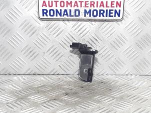 Used Air mass meter Opel Crossland/Crossland X 1.6 CDTi 120 Price € 24,00 Margin scheme offered by Automaterialen Ronald Morien B.V.
