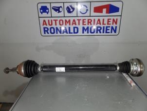 Used Front drive shaft, right Volkswagen Tiguan (AD1) 2.0 TDI 16V Price € 149,00 Inclusive VAT offered by Automaterialen Ronald Morien B.V.