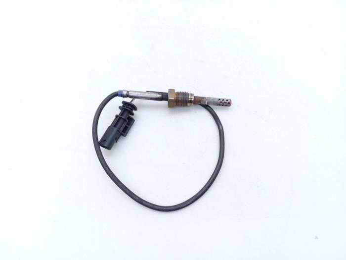 Gebrauchte Auspuff Temperatursensor Volvo V40 (MV) 2.0 D2 16V Preis € 25,00 Margenregelung angeboten von Automaterialen Ronald Morien B.V.