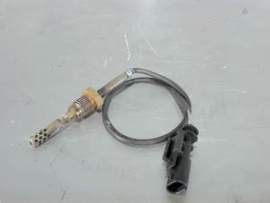 Used Exhaust heat sensor Volvo V40 (MV) 2.0 D2 16V Price € 45,00 Margin scheme offered by Automaterialen Ronald Morien B.V.