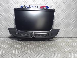 Used Display Multi Media control unit Opel Crossland/Crossland X 1.2 Turbo 12V Price € 295,00 Margin scheme offered by Automaterialen Ronald Morien B.V.
