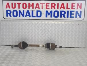 Usados Eje de transmisión izquierda delante Ford Fiesta Precio € 45,00 Norma de margen ofrecido por Automaterialen Ronald Morien B.V.